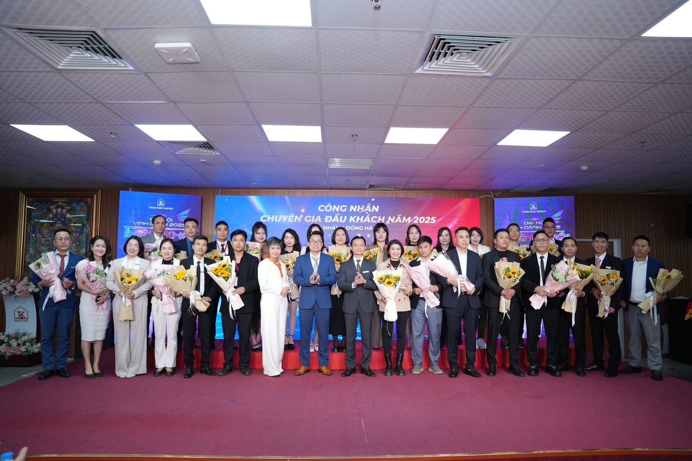 Đại hội vinh danh Đông Hà Nội 2025